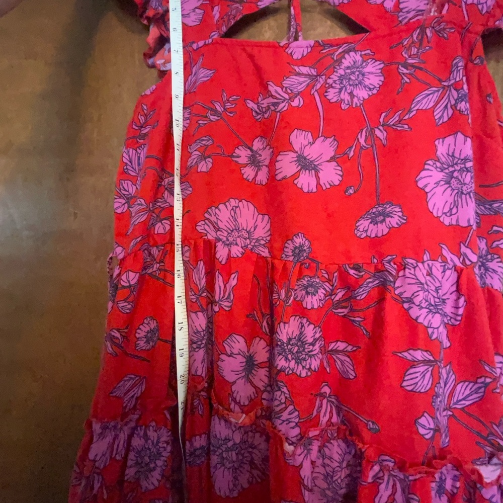Red Floral Ruffled Cold Shoulder Sundress - Picture 6 of 9